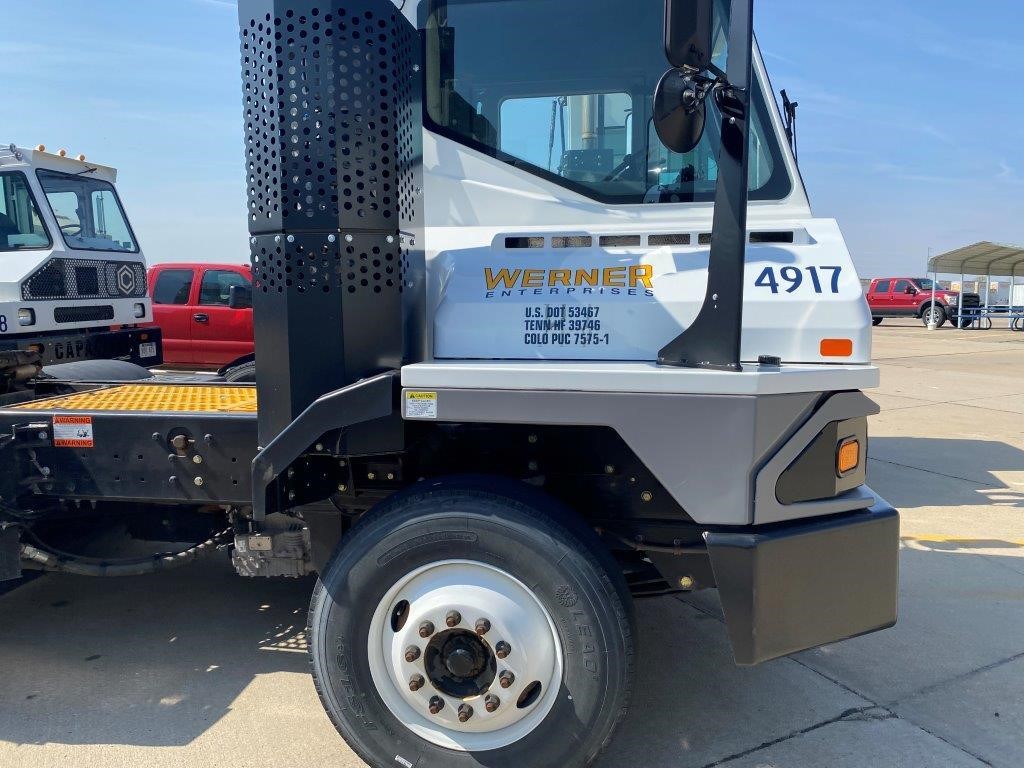 2018 CAPACITY TJ5000 - image 3 of 6