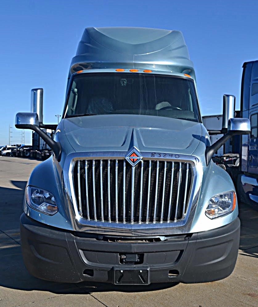 2022 INTERNATIONAL LT - image 3 of 6