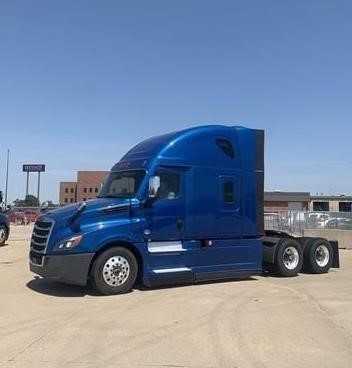 2017 FREIGHTLINER CASCADIA 126 2017 FREIGHTLINER CASCADIA 126 - image 1 of 6