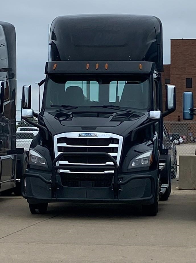 2022 FREIGHTLINER CASCADIA 116 - image 5 of 6