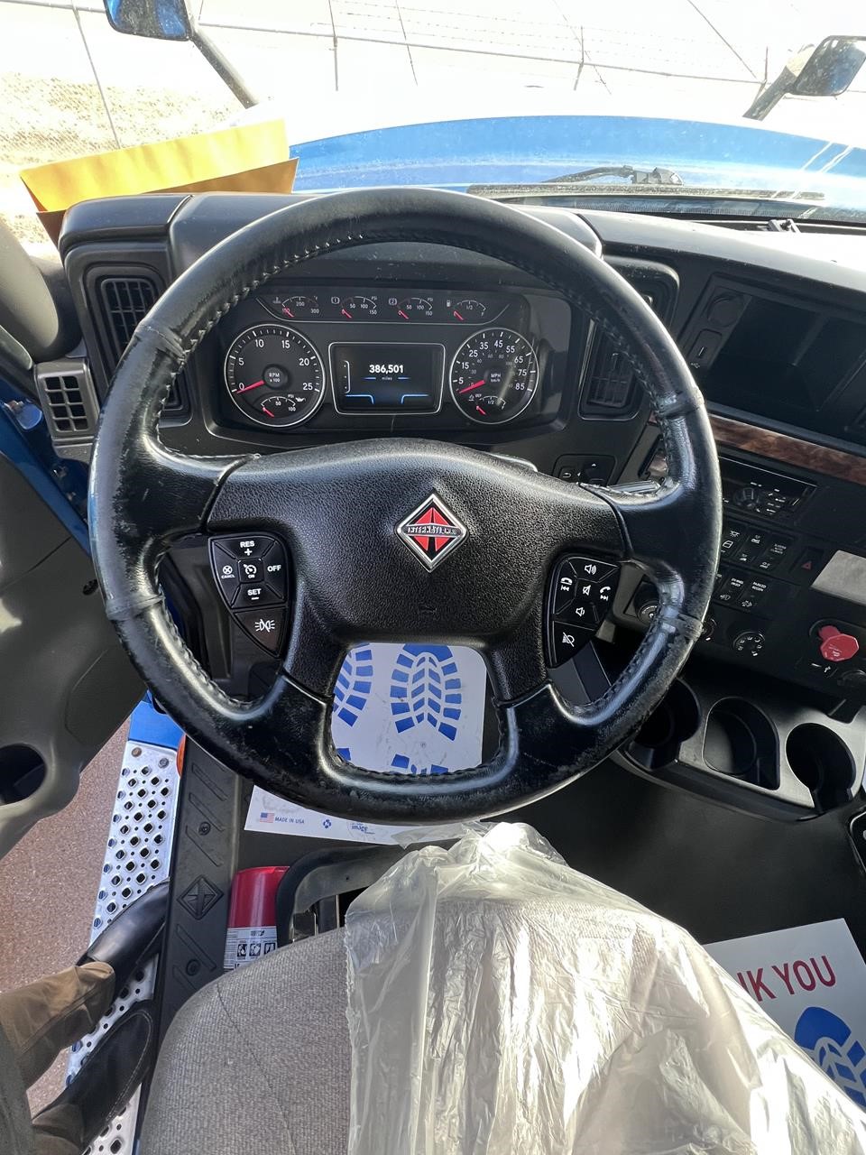 2020 INTERNATIONAL LT - image 5 of 6