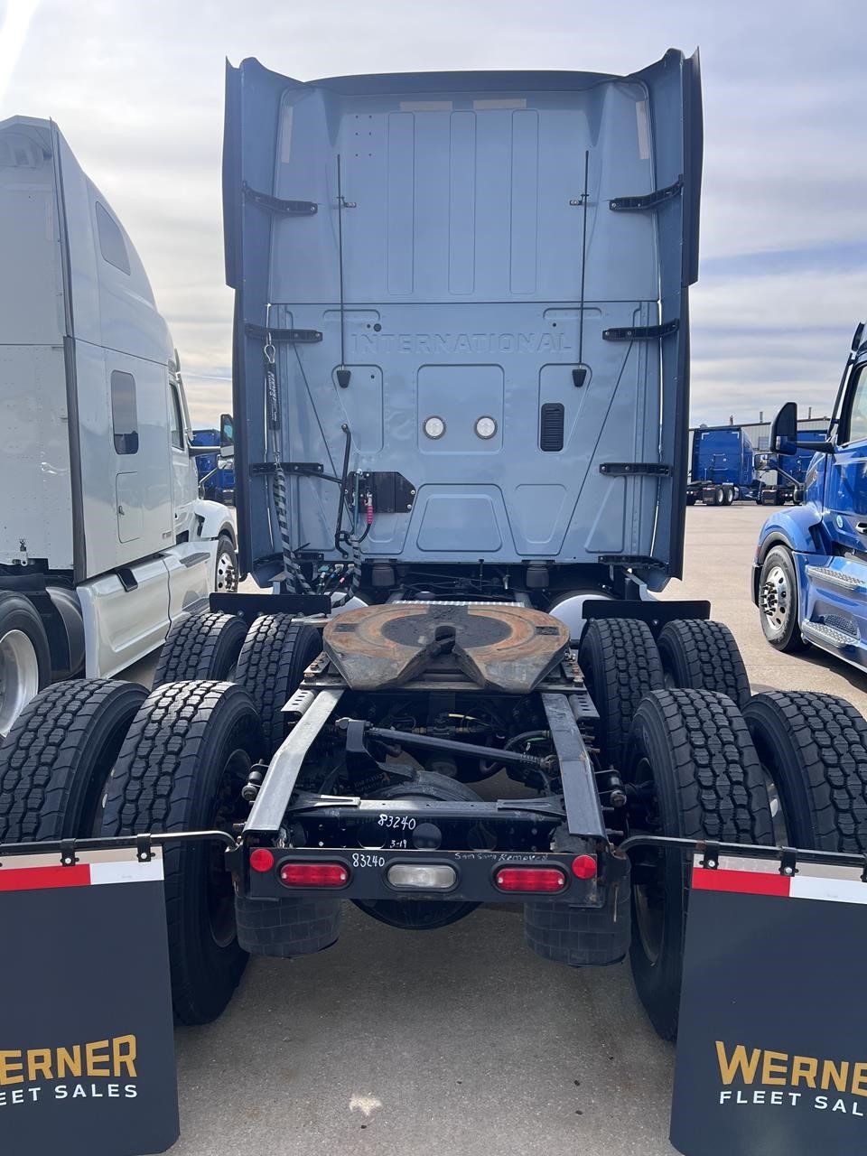 2022 INTERNATIONAL LT - image 3 of 6