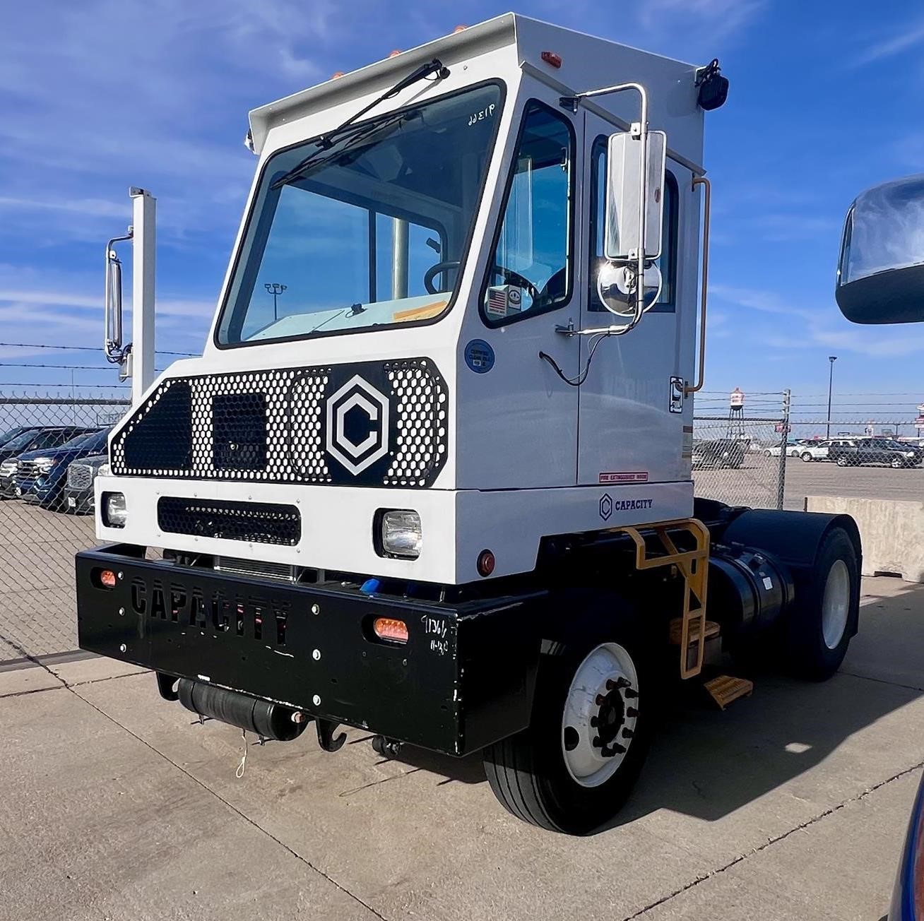 2019 CAPACITY TJ5000 DOT 2019 CAPACITY TJ5000 DOT - image 1 of 6